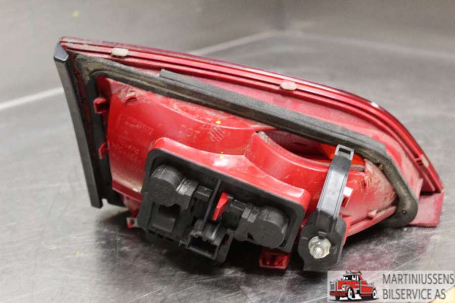 Baklykt høyre indre til Audi A4 2007-2014 (Type IV) (B8) (B8) (AUDI||8K5 945 094 D)