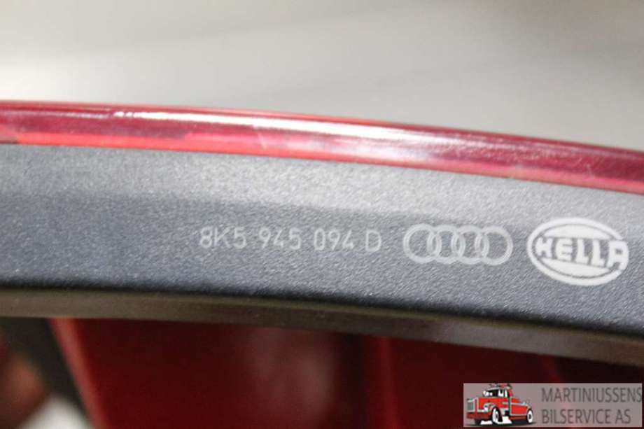 Baklykt høyre indre til Audi A4 2007-2014 (Type IV) (B8) (B8) (AUDI||8K5 945 094 D)
