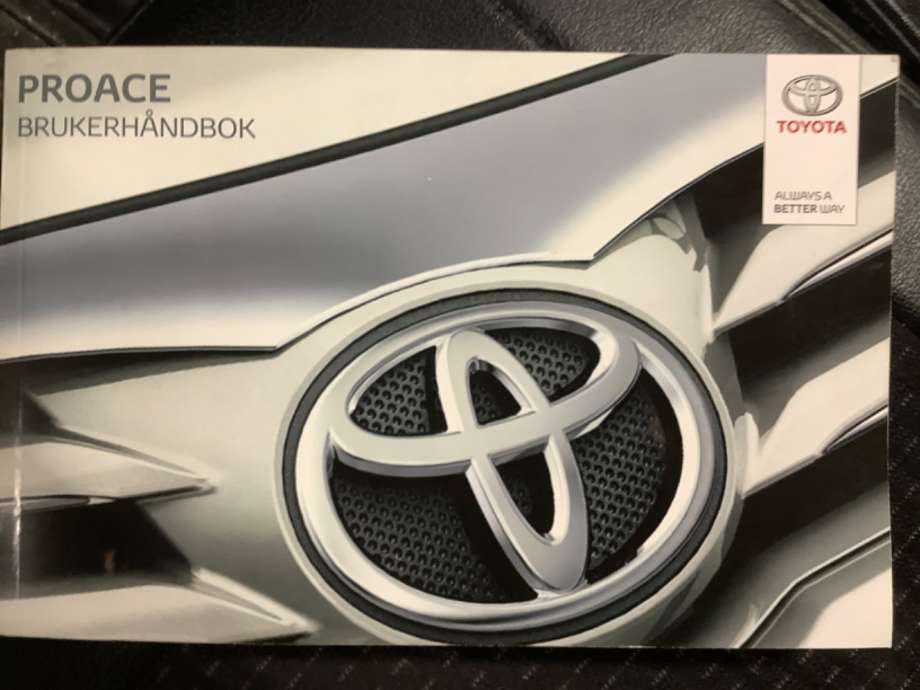 Instruksjonsbok til Toyota Proace City, 2020-->>  (Toyota|)