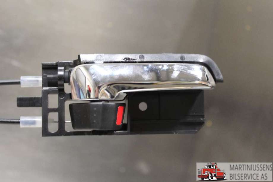 Låsekasse høyre til Suzuki SX4 2009-2013 (Type I, Fase 2)  (SUZUKI||82301-79J22)