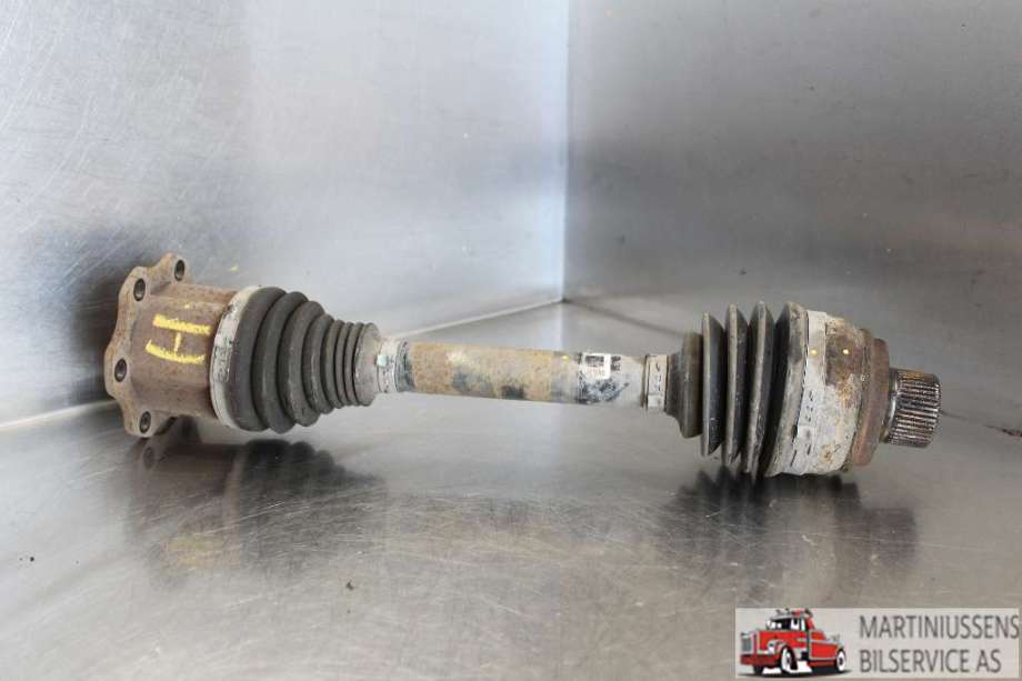 Drivaksel høyre foran til Audi A4, 2007-2014 (Type IV) (B8) (B8) (AUDI|)