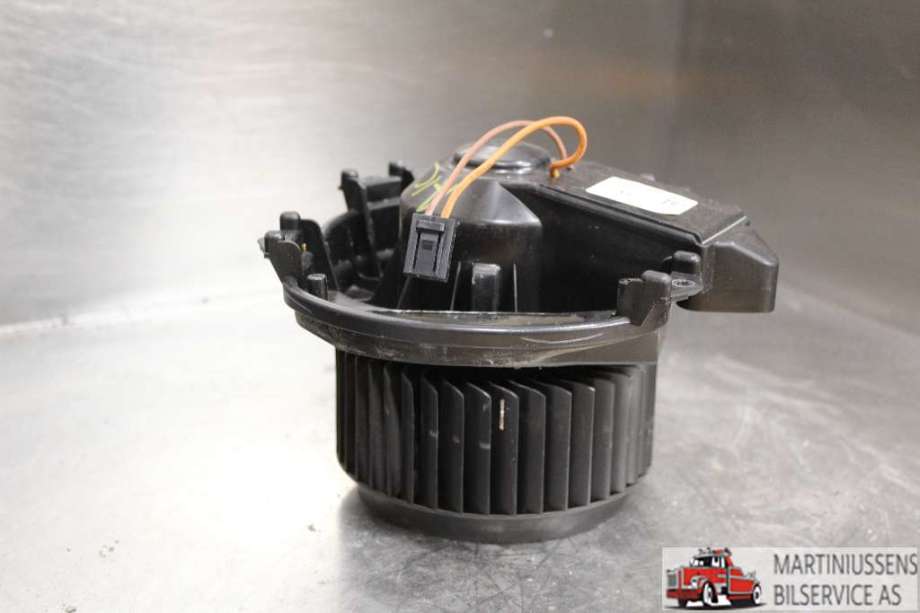 Varmeapparat motor til Mercedes A-Klasse, 2012-2018 (W176) (W176) (MERCEDES|)