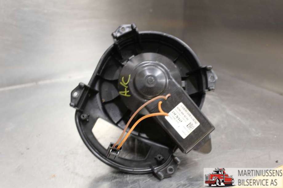 Varmeapparat motor til Mercedes A-Klasse 2012-2018 (W176) (W176) (MERCEDES||A246 906 42 00)