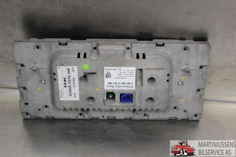 Multimedia display (MCU - Media Controller Unit) til Mercedes Sprinter 2018-->> (907/910) (907/910) (MERCEDES||A 907 900 17 03/001)