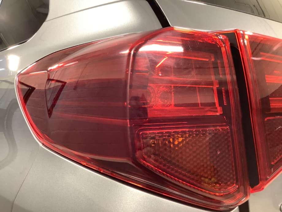 Baklykt venstre til Suzuki Vitara, 2015-->> (Type IV)  (SUZUKI|)