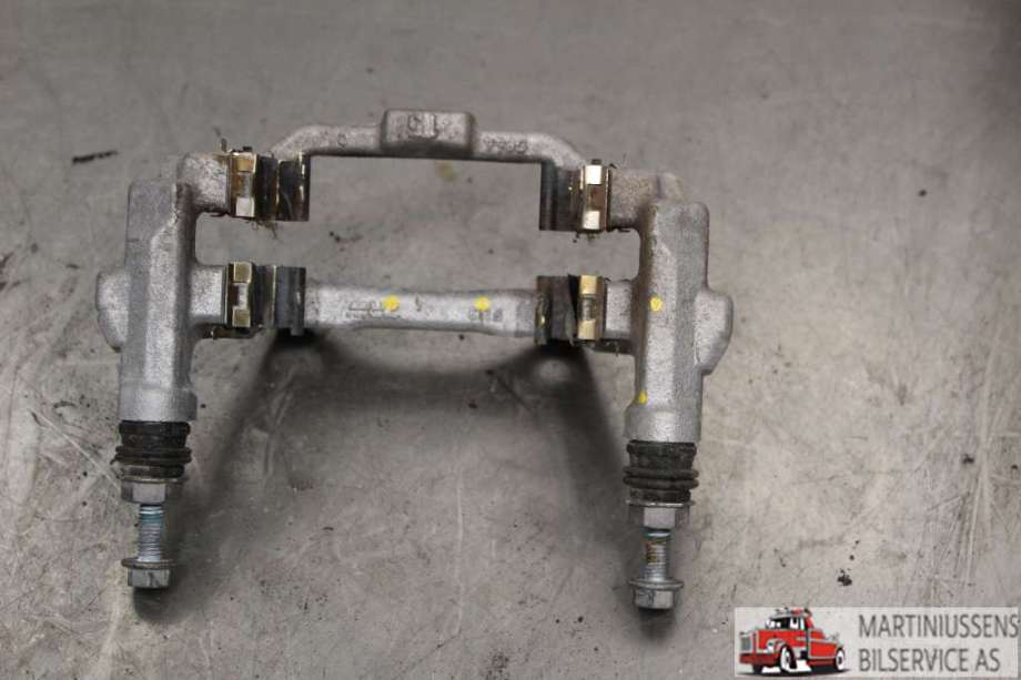 Bremsecaliper brakett til Toyota Corolla, 2019-->>  (TOYOTA|)