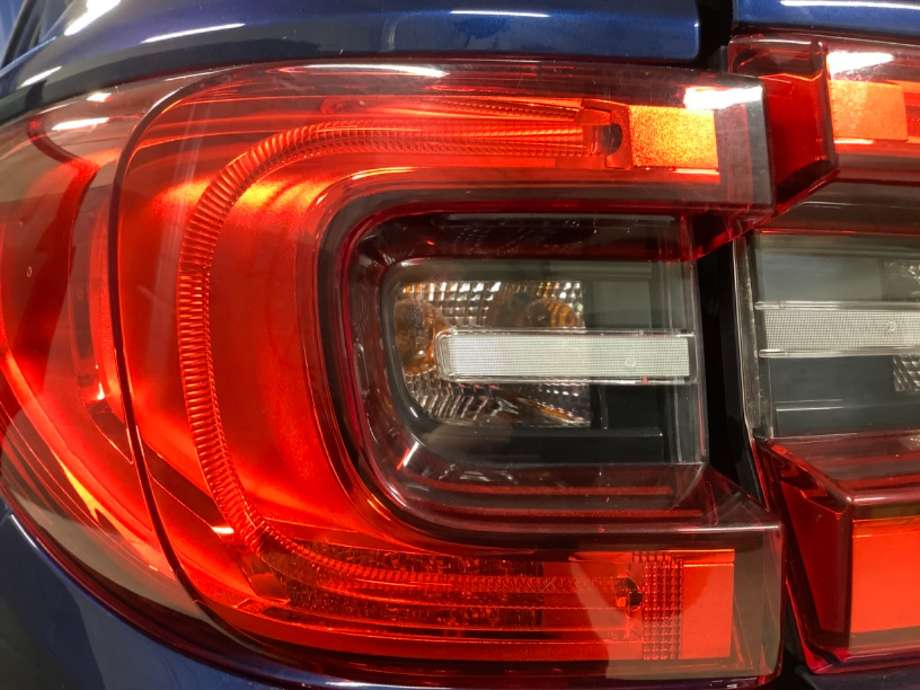 Baklykt venstre til Renault Kadjar 2015-->>  (RENAULT||265552478R)