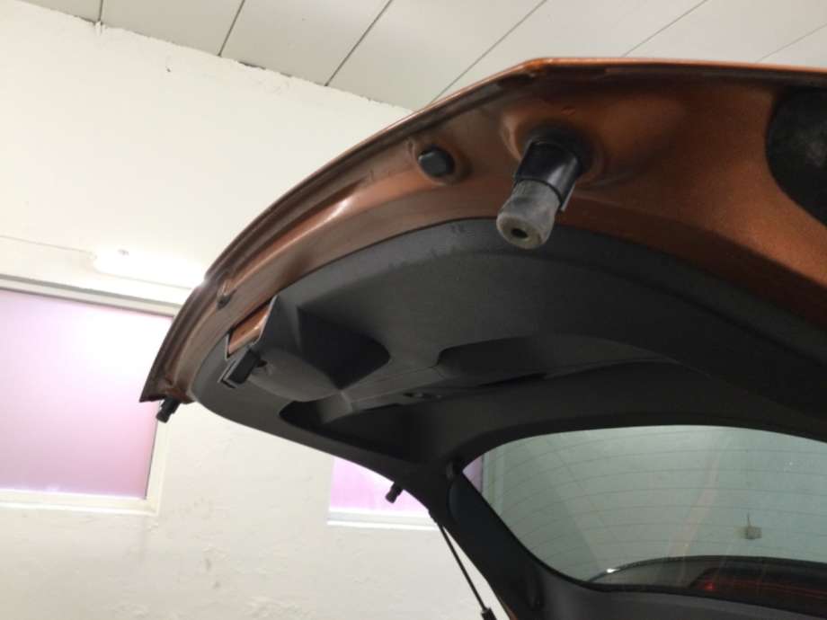 Bakluke til Peugeot 2008 2019-->> (Type II)  (PEUGEOT|)