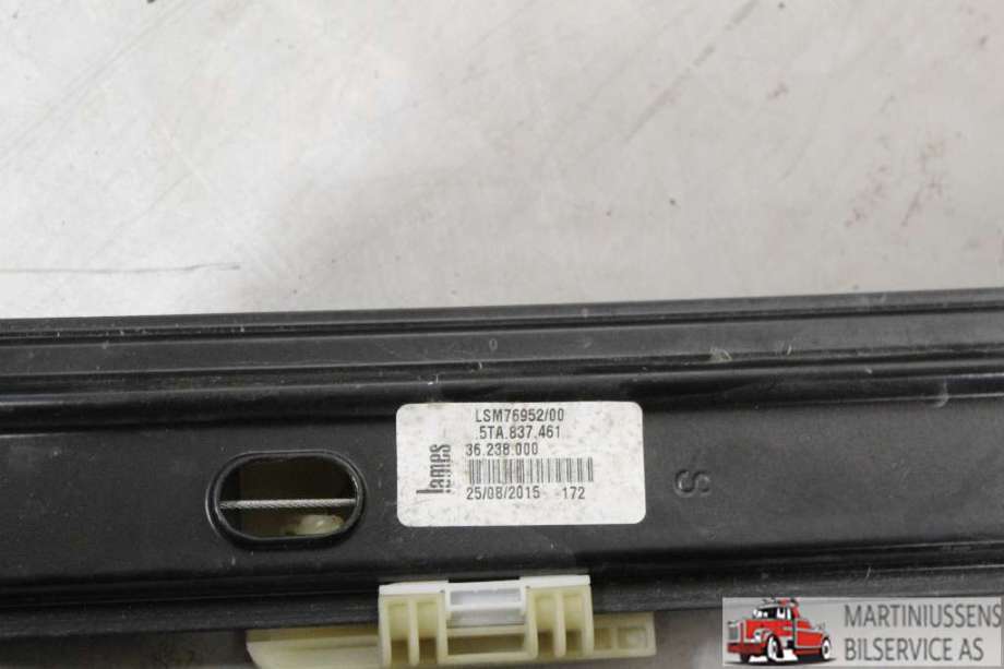 Ruteheis til VW Touran 2015-2021 (Type II)  (VOLKSWAGEN||5TA.837.461)