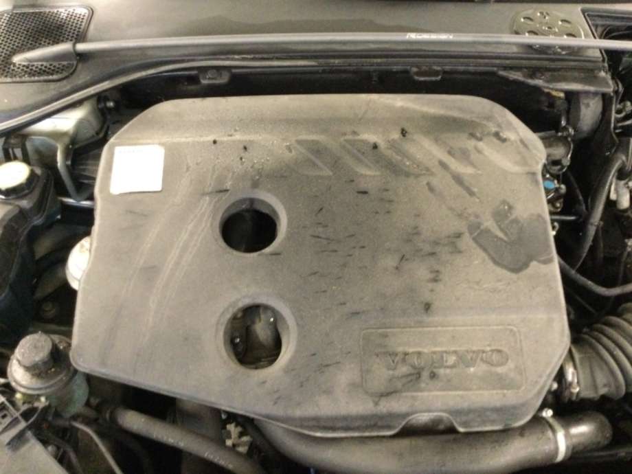 Motordeksel over motor til Volvo V60, 2010-2013 (Type I, Fase 1)  (VOLVO|)