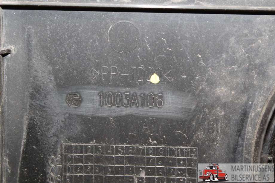 Motordeksel over motor til Mitsubishi Outlander 2010-2012 (Type II, Fase 2)  (MITSUBISHI||1003A106)