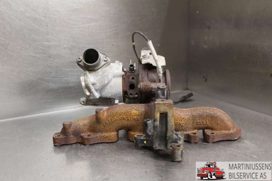 Turbo til VW Caddy 2015-2020 (Type III, Fase 3) (VOLKSWAGEN|04L 253 019 P|04L 253 019 PX|04L.253.019.P/V300)