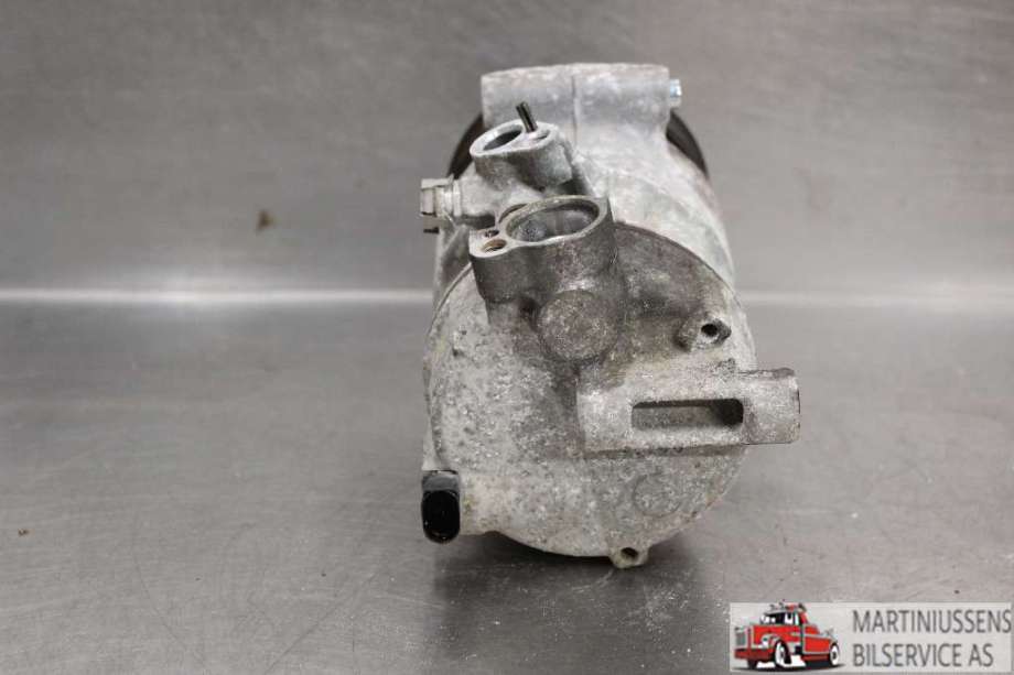 Aircondition kompressor til VW Caddy 2015-2020 (Type III, Fase 3)  (VOLKSWAGEN||5Q0 820 803 G)