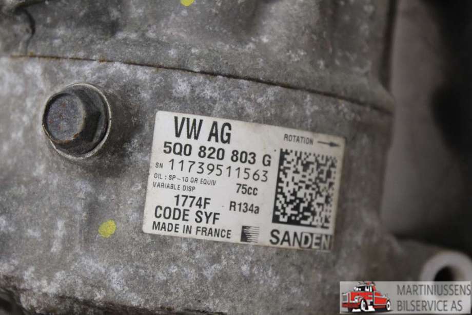 Aircondition kompressor til VW Caddy 2015-2020 (Type III, Fase 3)  (VOLKSWAGEN||5Q0 820 803 G)