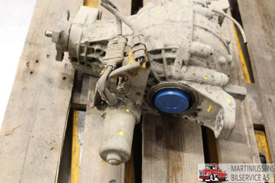 Kardang klokke bak til Mercedes ML 2005-2011 (W164) (W164) (MERCEDES|A 164 350 08 14|)