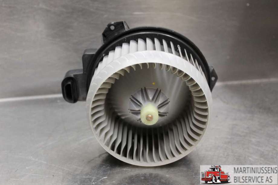 Aircondition diverse til Toyota Auris 2015-2019 (Type II, Fase 2)  (TOYOTA||AV272700-8105)