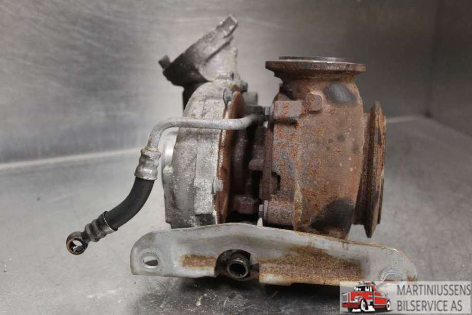 Turbo til BMW X5 2007-2013 (E70) (E70) (BMW|11 65 7 796 314|)