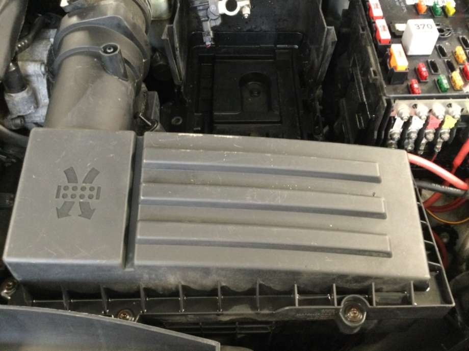 Luftfilterboks til VW Passat, 2011-2015 (B7) (B7) (VOLKSWAGEN|)