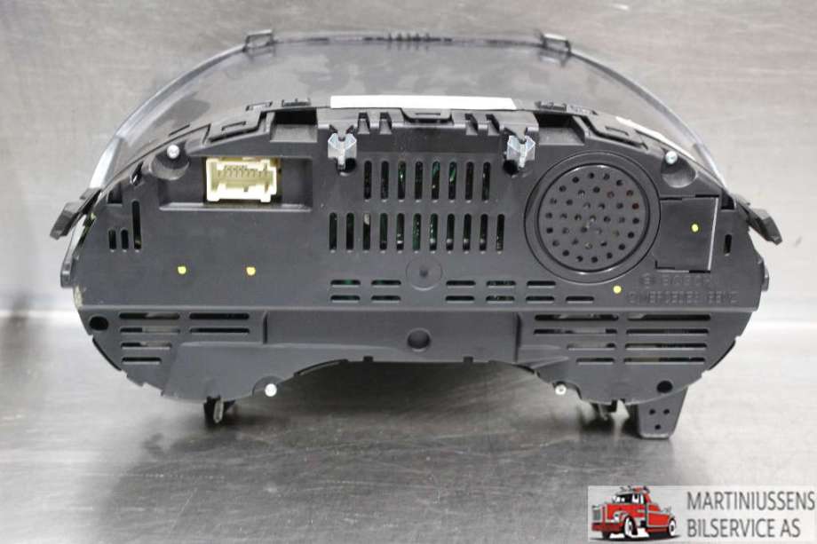 Speedometer til Mercedes A-Klasse 2012-2018 (W176) (W176) (MERCEDES||A176 900 81 00)