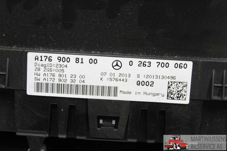 Speedometer til Mercedes A-Klasse 2012-2018 (W176) (W176) (MERCEDES||A176 900 81 00)