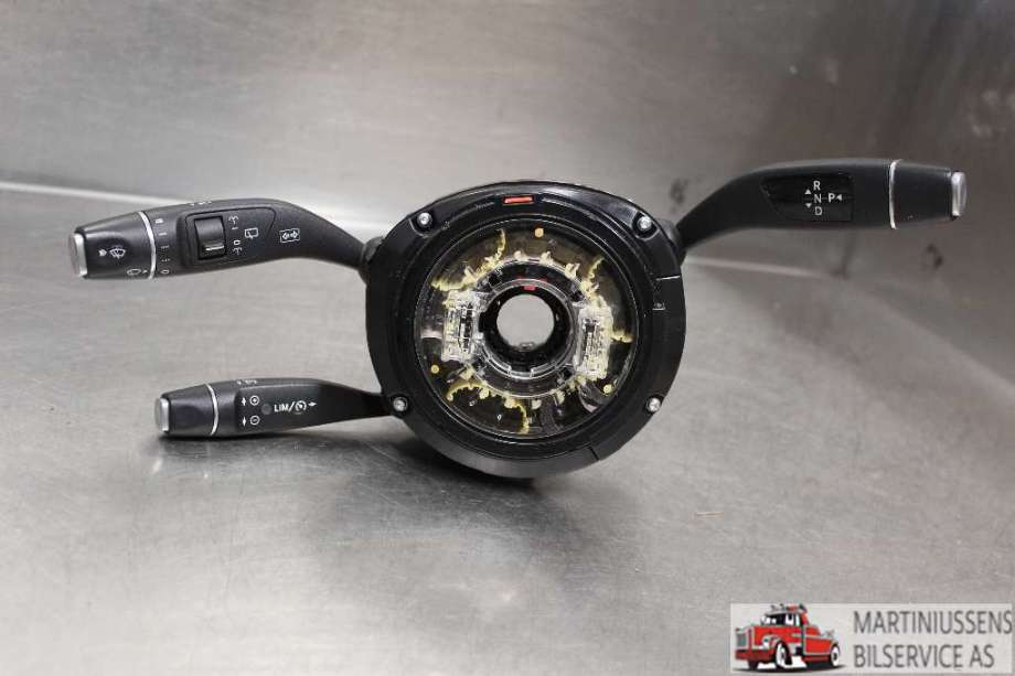 Bryter combi til Mercedes A-Klasse 2012-2018 (W176) (W176) (MERCEDES||414243)