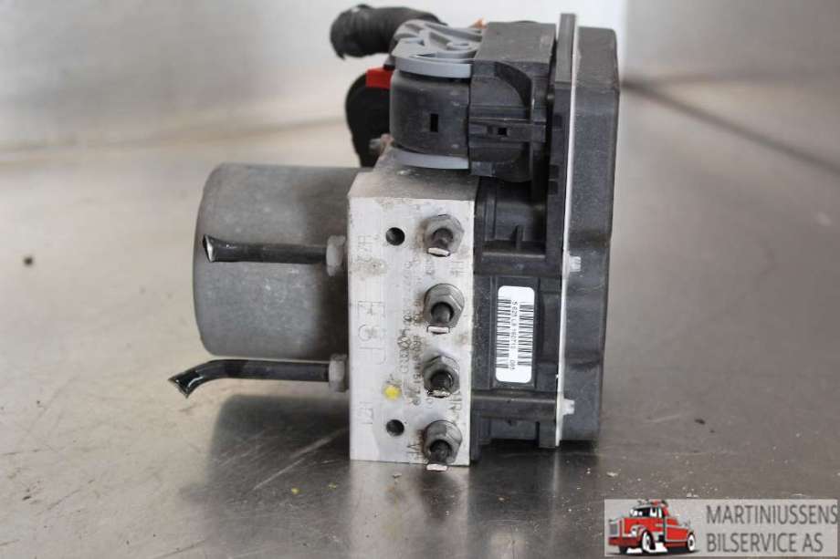 ABS sentral til Audi Q5 2008-2012 (Type I, Fase 1)  (AUDI||8R0 907 379 H)