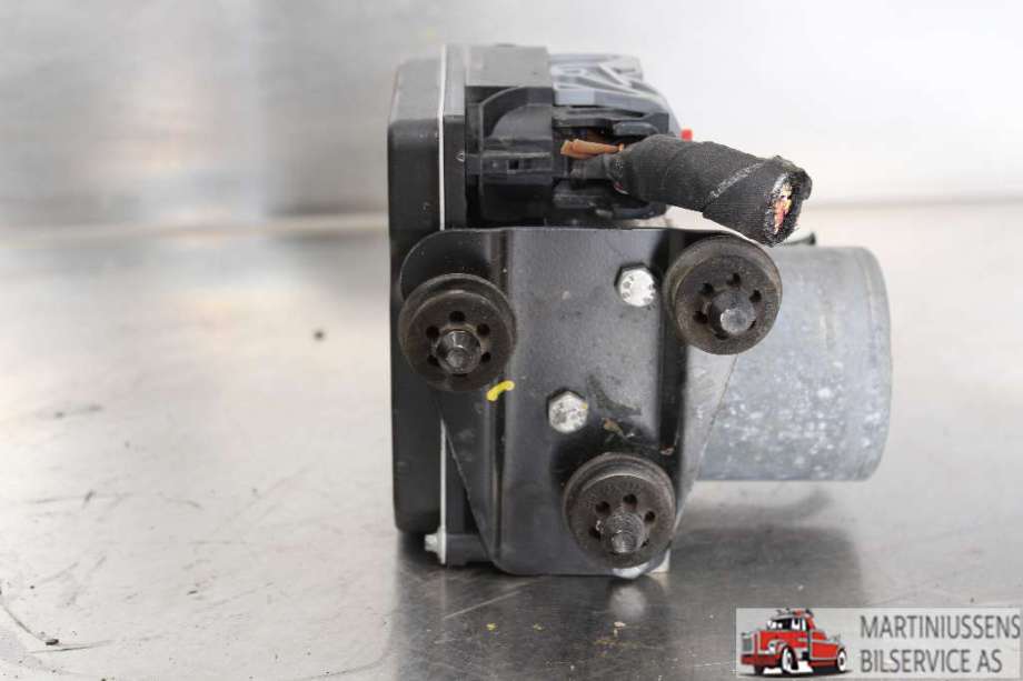 ABS sentral til Audi Q5 2008-2012 (Type I, Fase 1)  (AUDI||8R0 907 379 H)