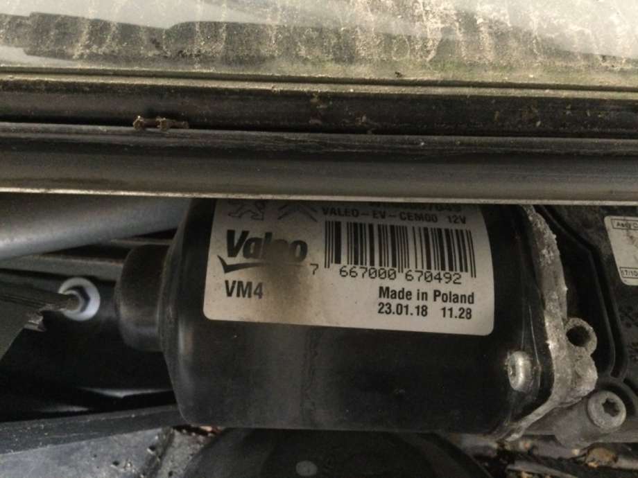 Viskermotor frontrute til Toyota Proace, 2016-->> (Type II)  (TOYOTA|)