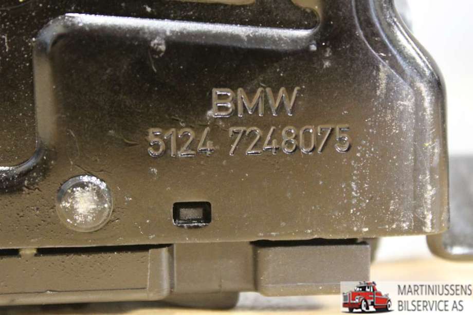 Baklukelås til BMW i3 2013-2022  (BMW||5124 7248075)