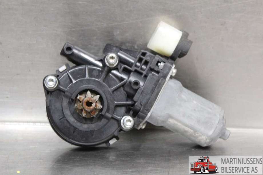 Ruteheis venstre til Mitsubishi Outlander 2012-2015 (Type III, Fase 1)  (MITSUBISHI||5713A383)