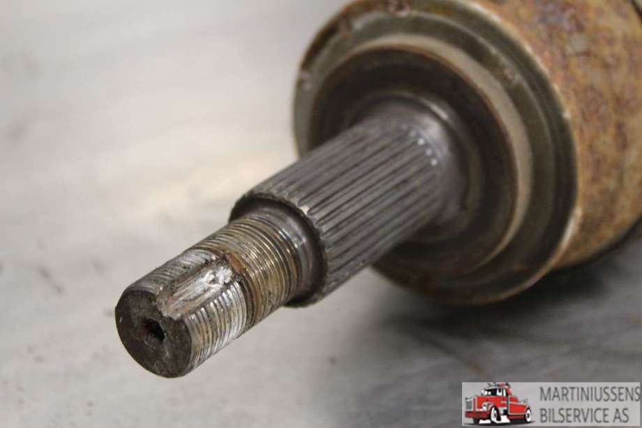 Drivaksel venstre foran til Toyota RAV4 2006-2009 (Type III, Fase 1)  (TOYOTA||DA51L)