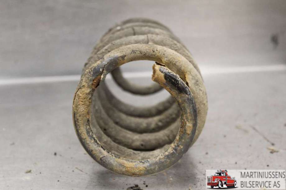 Fjær bak spiralfjær til Toyota RAV4 2006-2009 (Type III, Fase 1)  (TOYOTA|)