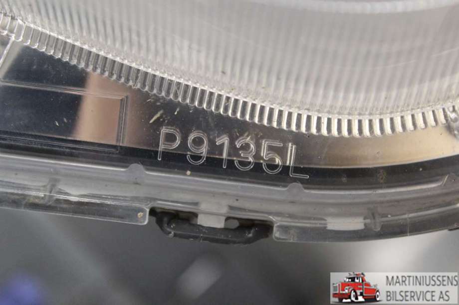 Frontlykt venstre halogen til Mitsubishi ASX 2010-2019  (MITSUBISHI||P9135L)