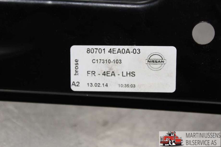 Ruteheis til Nissan Qashqai 2014-2021 (Type II)  (NISSAN||80701 4EA0A-03)