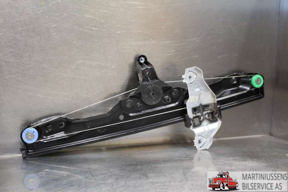 Ruteheis til Nissan Qashqai 2014-2021 (Type II)  (NISSAN||80700 4EA0B-02)