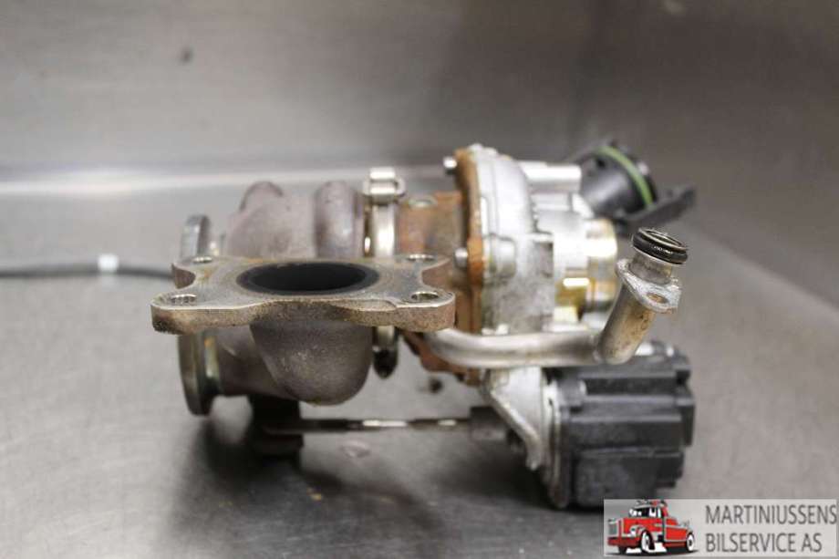 Turbo til VW Passat 2015-2019 (Fase 1) (B8) (B8) (VOLKSWAGEN|04E 145 721 G|04E145721G)