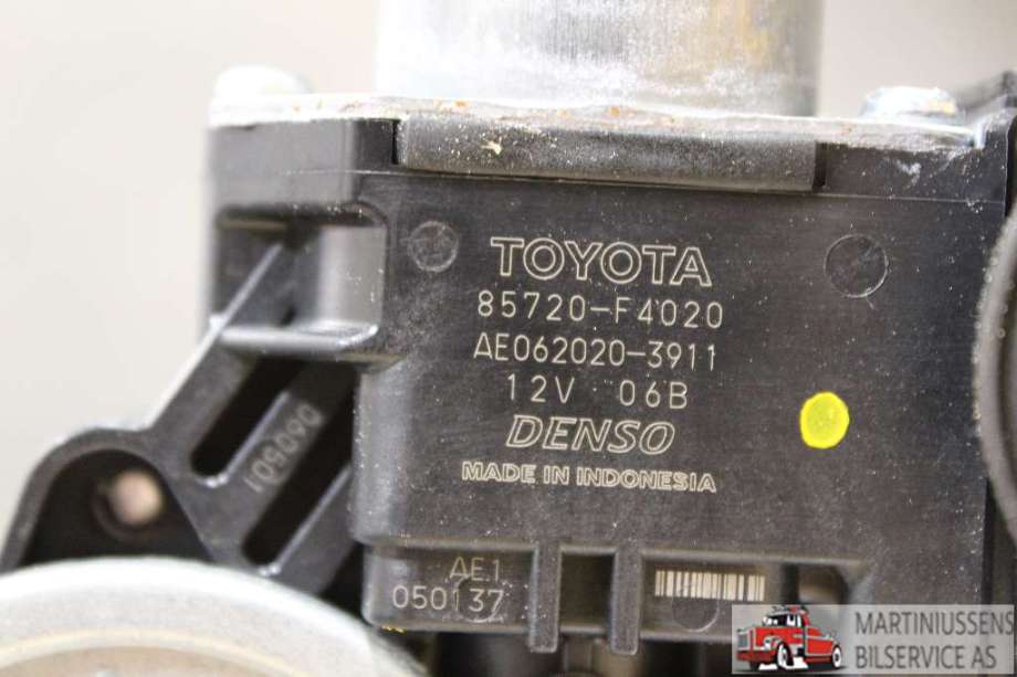 Ruteheis høyre til Toyota C-HR 2016-->>  (TOYOTA||69830-F4010)