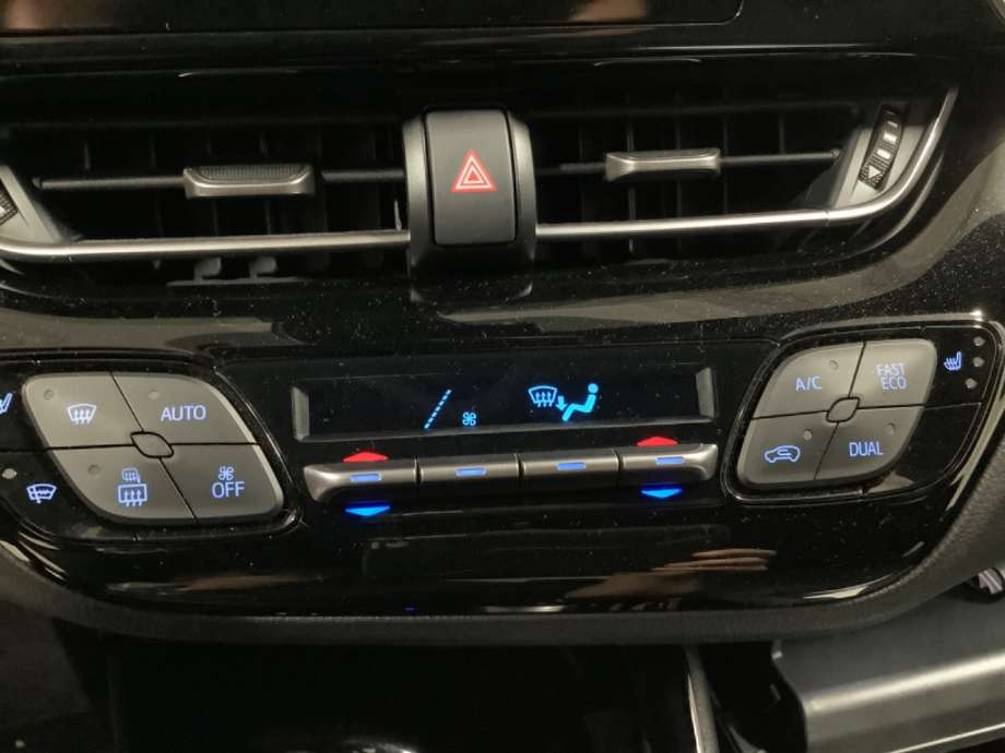 Varmeapparat betjening til Toyota C-HR, 2016-->>  (TOYOTA|)