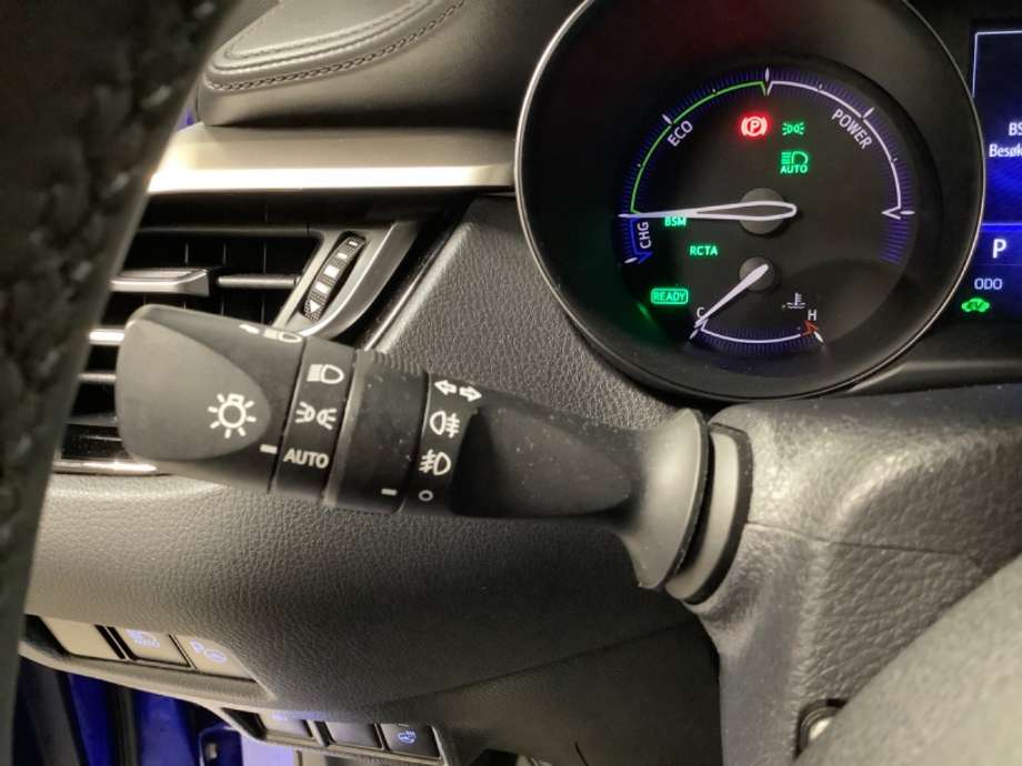 Bryter blink til Toyota C-HR, 2016-->>  (TOYOTA|)