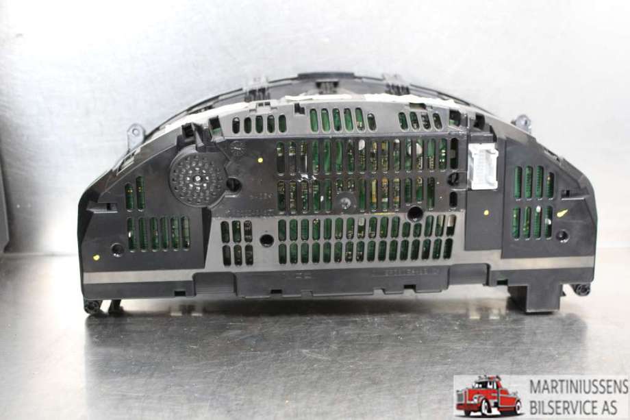 Speedometer til Mercedes GLK 2008-2015 (X204) (X204) (MERCEDES||A 204 900 51 07 ZGS)