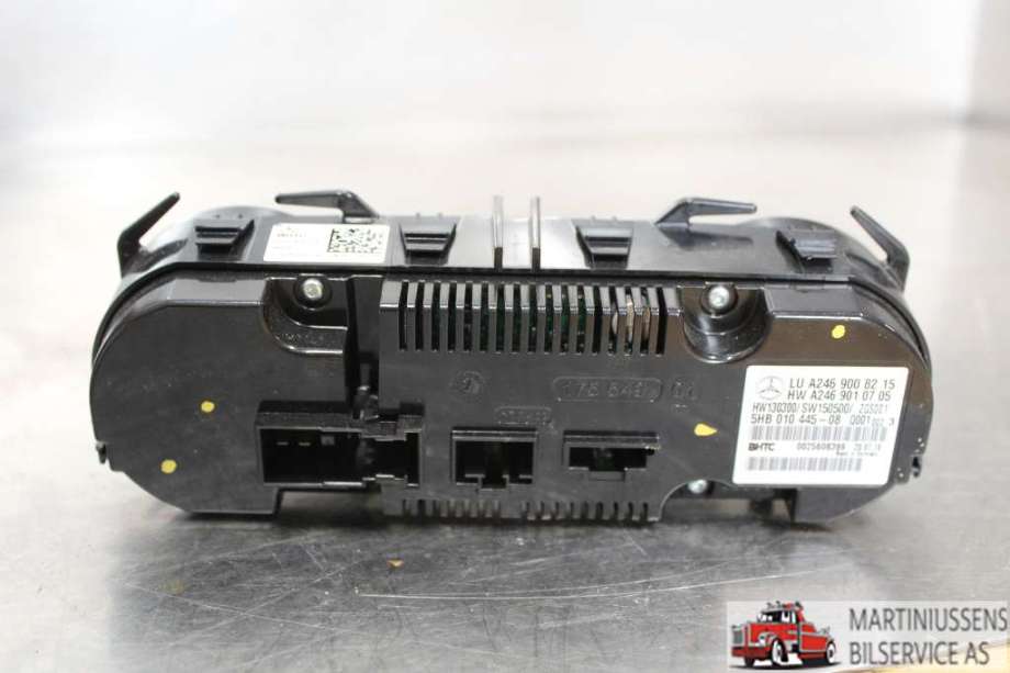 Varmeapparat betjening til Mercedes GLA 2014-2020 (X156) (X156) (MERCEDES||A246 900 82 15)