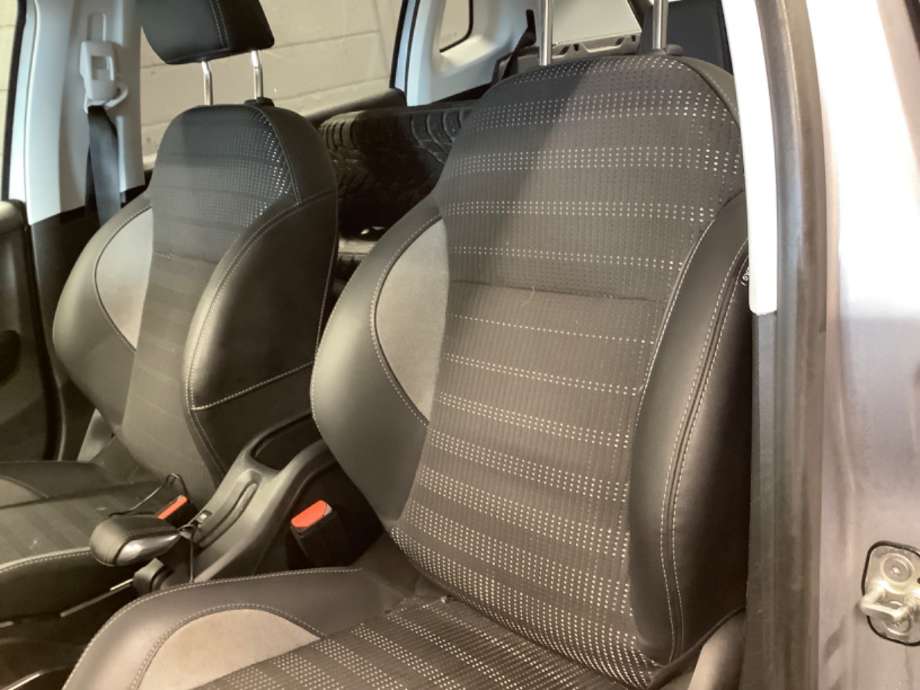 Sete foran venstre til Peugeot 2008 2013-2019 (Type I)  (PEUGEOT|)