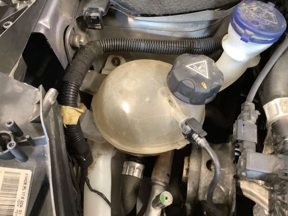 Ekspansjonstank til Peugeot 2008, 2013-2019 (Type I)  (PEUGEOT|)