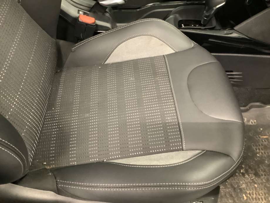 Sete foran høyre til Peugeot 2008 2013-2019 (Type I) (PEUGEOT|)