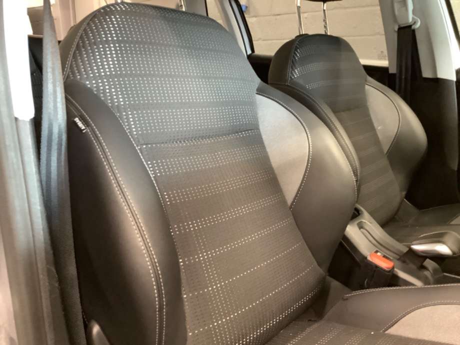 Sete foran høyre til Peugeot 2008 2013-2019 (Type I) (PEUGEOT|)