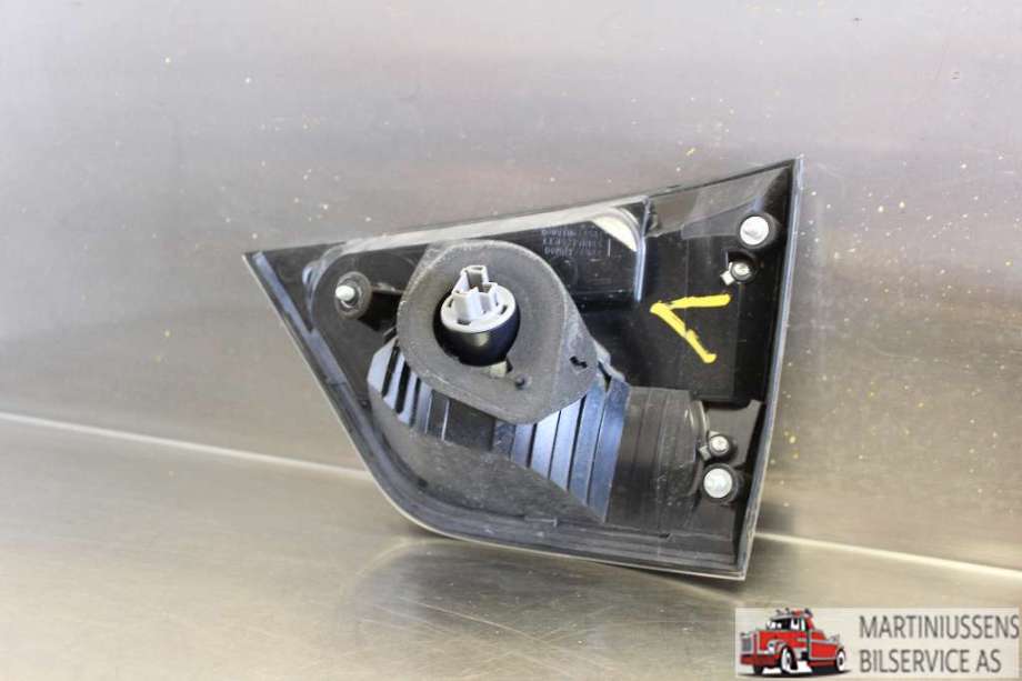 Baklykt venstre indre til Mitsubishi Outlander 2010-2012 (Type II, Fase 2)  (MITSUBISHI|)