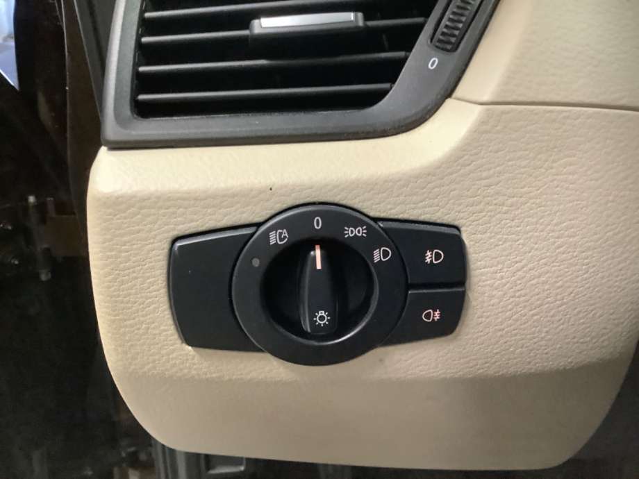 Bryter lys til BMW X1, 2009-2015 (E84) (E84) (BMW|)