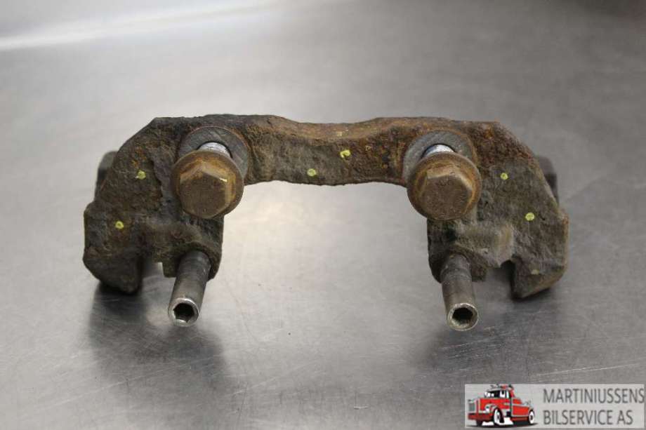 Bremsecaliper brakett til Ford Focus, 2011-2014 (Type III, Fase 1)  (FORD|)