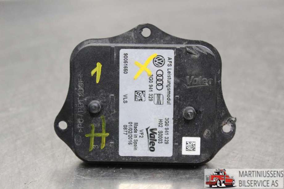 Styreenhet xenon/ballast til VW Passat 2015-2019 (Fase 1) (B8) (B8) (VOLKSWAGEN|3G0 941 329|)