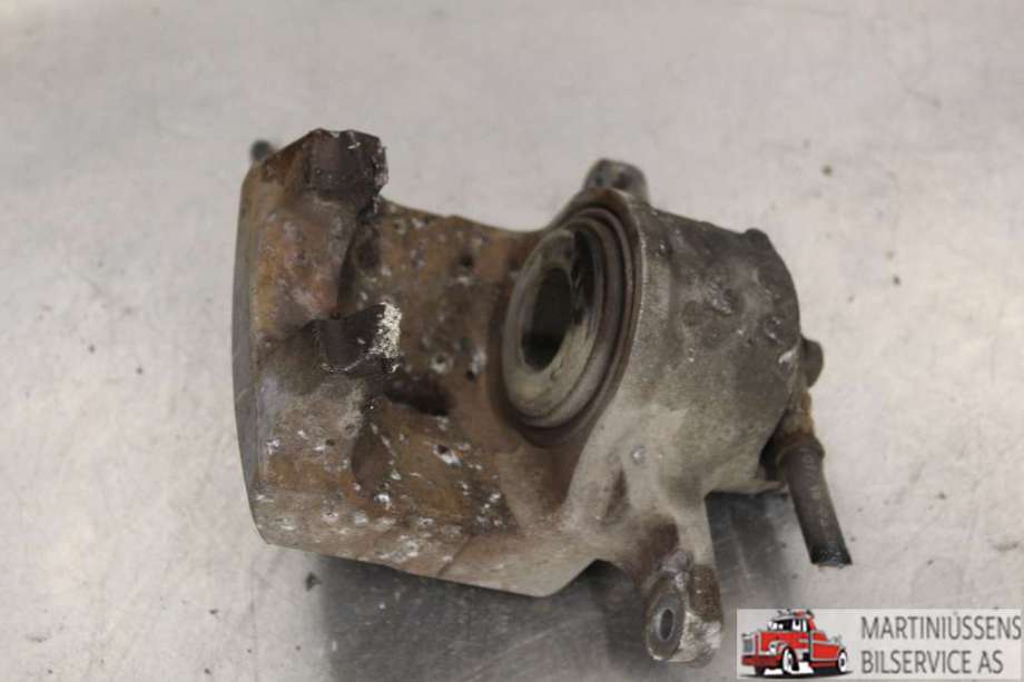 Bremsecaliper høyre foran til Toyota Prius 2016-2023 (Type IV) (combi) (combi) (TOYOTA|)